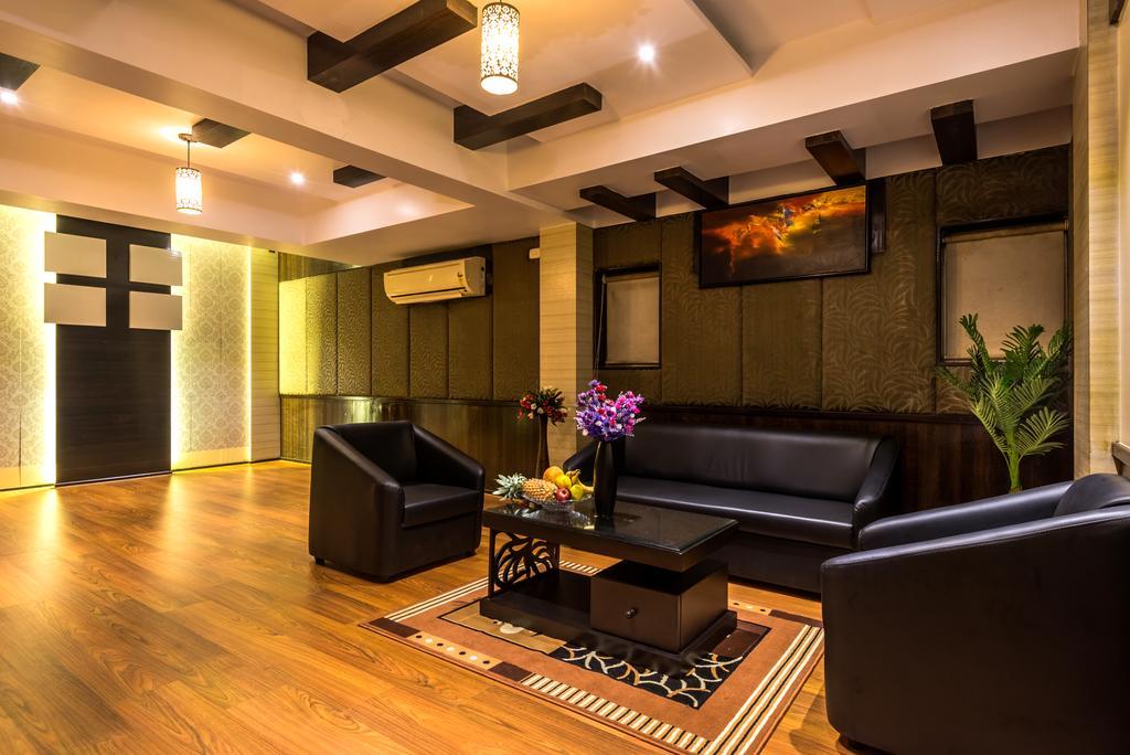 Hotel Peace Park Panvel Eksteriør billede
