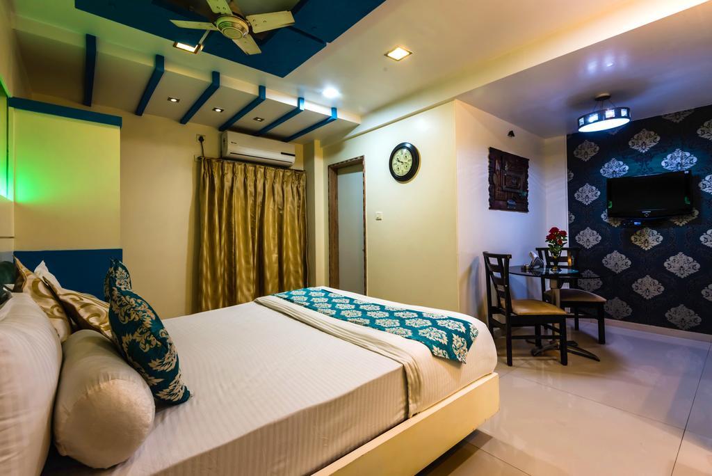 Hotel Peace Park Panvel Eksteriør billede