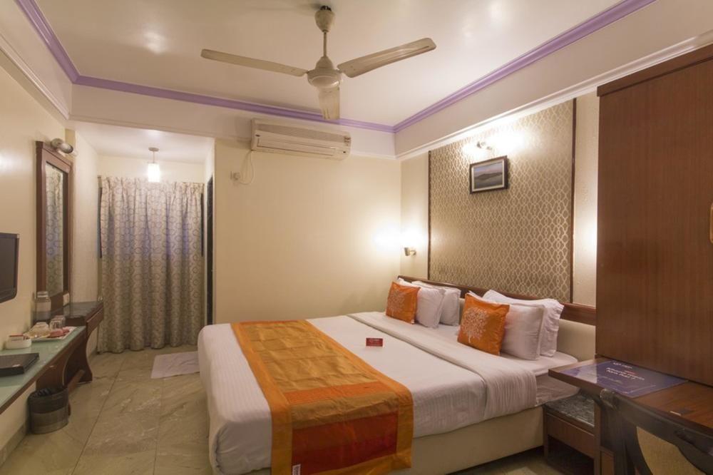 Hotel Peace Park Panvel Eksteriør billede